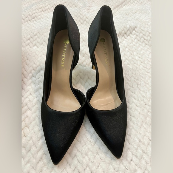 Women's Elegant Heels - Black, Gold, & Pink - Picture 5 of 8